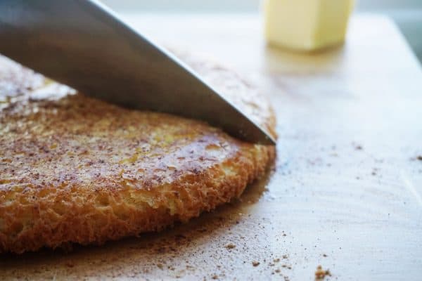 gluten free dutch baby cutting