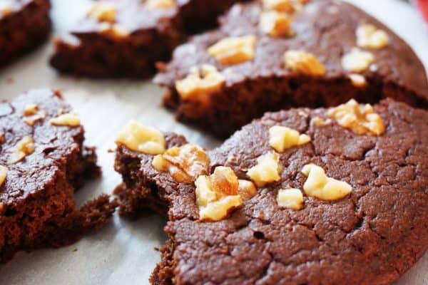 chocolate skillet cookie broken