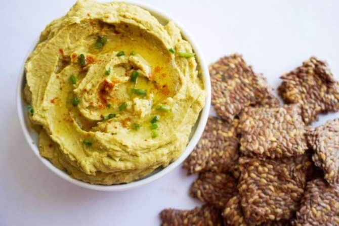 avocado hummus horizontal far