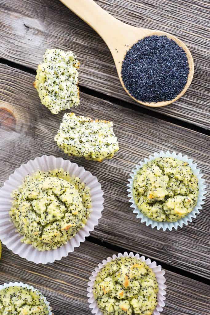 These healthy lemon poppy seed muffins are fool proof, gluten free and low carb. Not to mention keto and delicious!