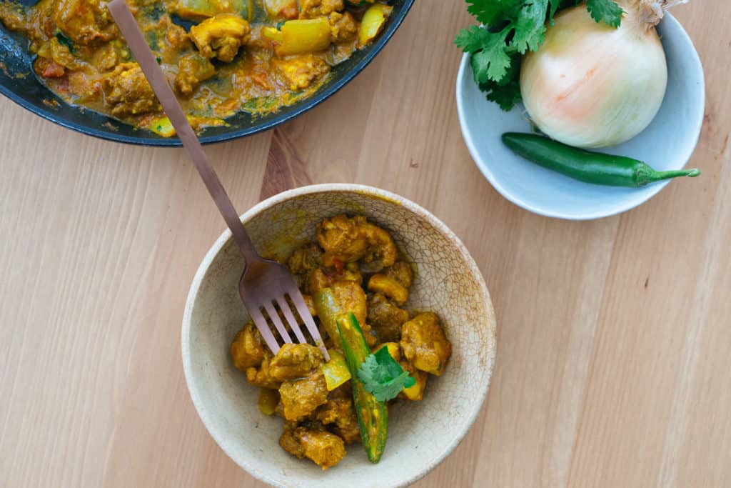 This Keto Chicken Jalfrezi combine fresh and flavorful ingredients to make the perfect Indian take-out replacement!
