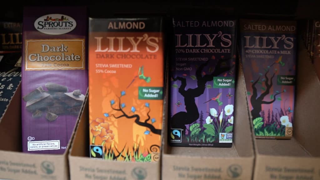 Chocolate does not have to be given up on keto! There are many keto friendly chocolate bars that are sweetened with natural sweeteners. We like the Lily's and eating evolved chocolate bars available at sprouts!