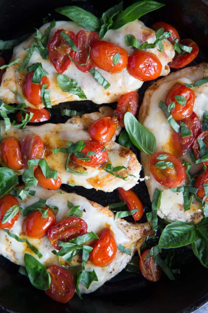 This Gorgeous Keto Chicken Caprese recipe  is loaded with fresh vegetables and tons of flavor!