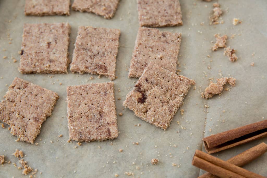 Sugar Free Graham Crackers - KetoConnect