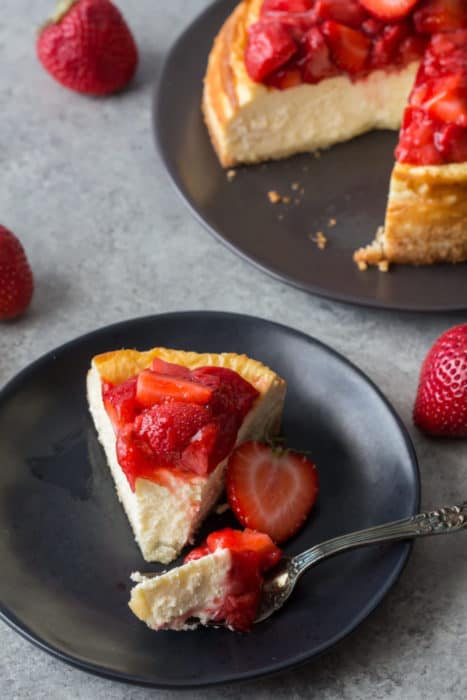 strawberry cheesecake with fork