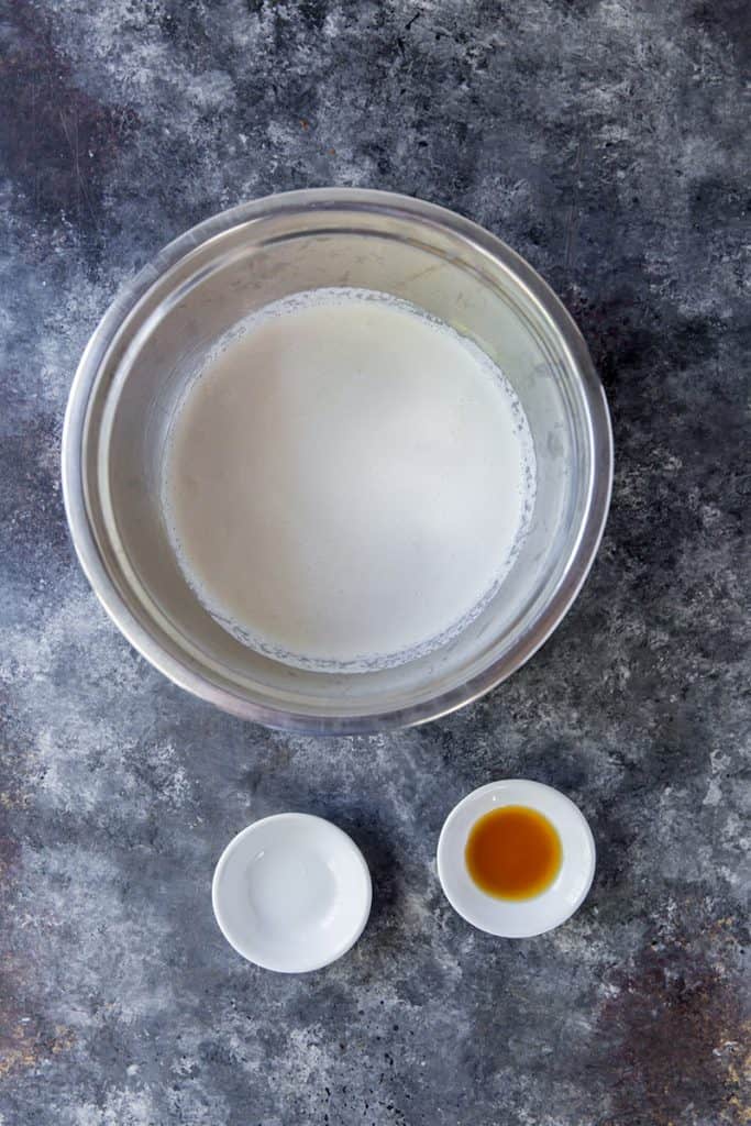 is cool whip keto three ingredients used in this easy recipe