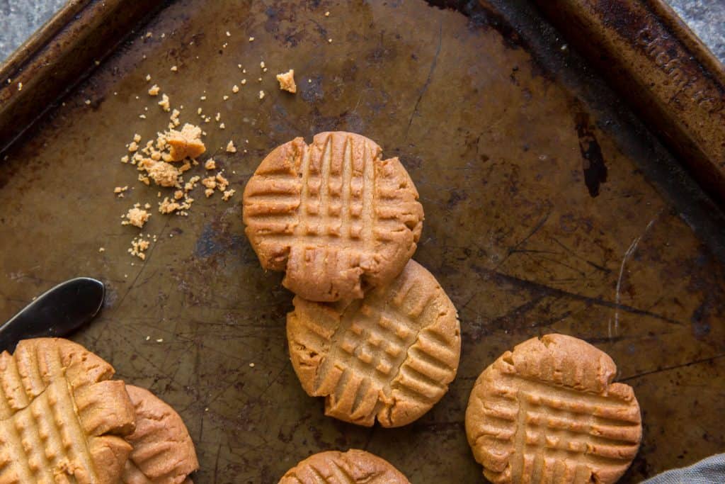 Keto Peanut Butter Cookies Cooled Peanut Butter Cookies on a baking tray
