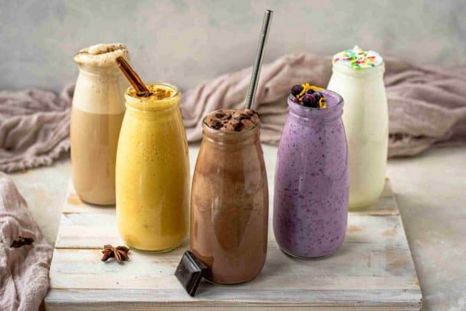 5 keto shakes all lined up