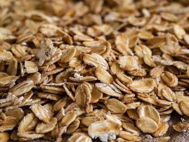 Traditional rolled oats in a pile