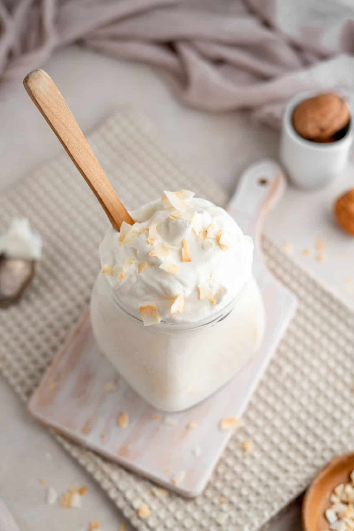 Easy Keto Yogurt Recipe + Best Store Bought Options KetoConnect