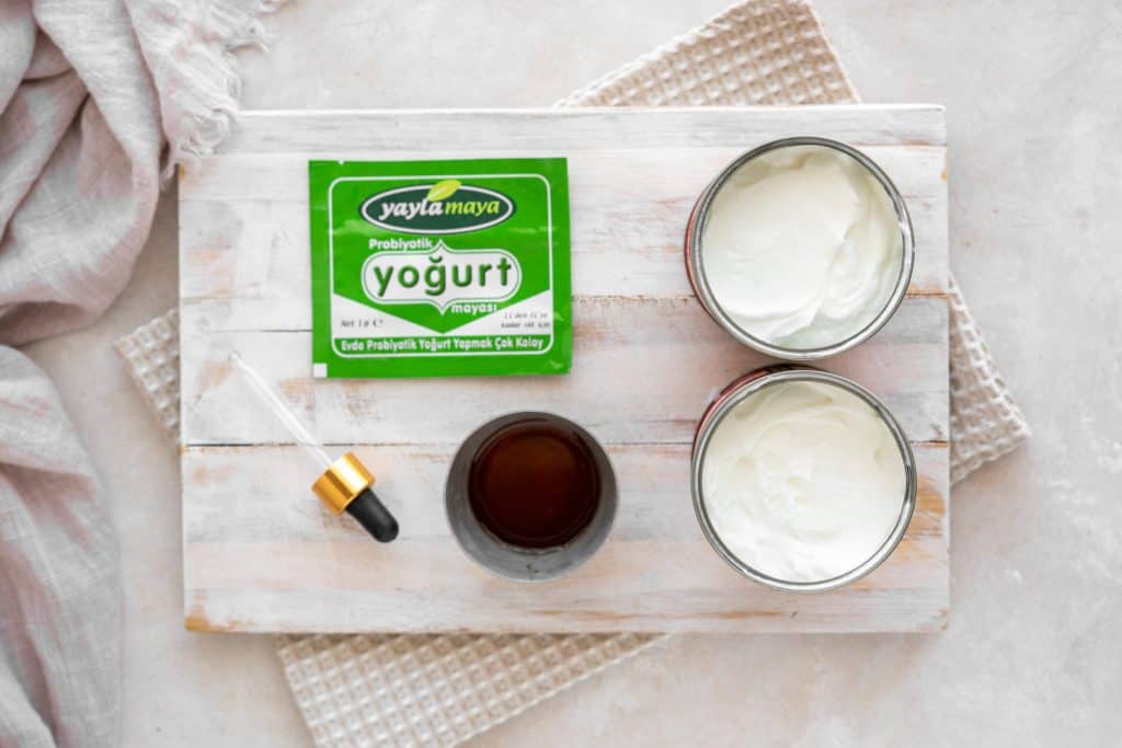 Ingredients to make keto yogurt