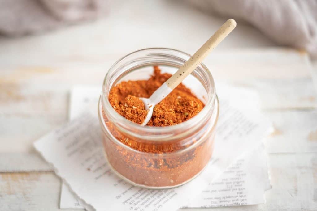 Glass jar with keto taco seasoning