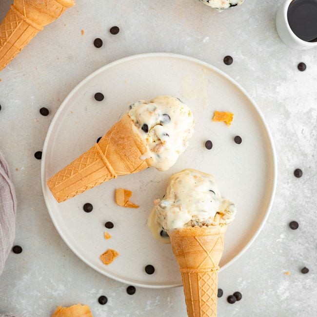 almond milk ice cream Almond milk ice cream cones on a plate