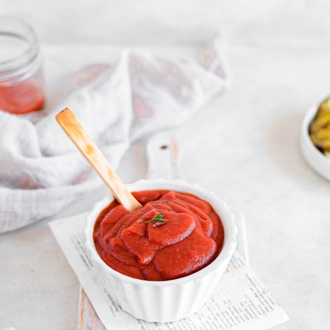 keto ketchup recipe keto catsup in a bowl feature image