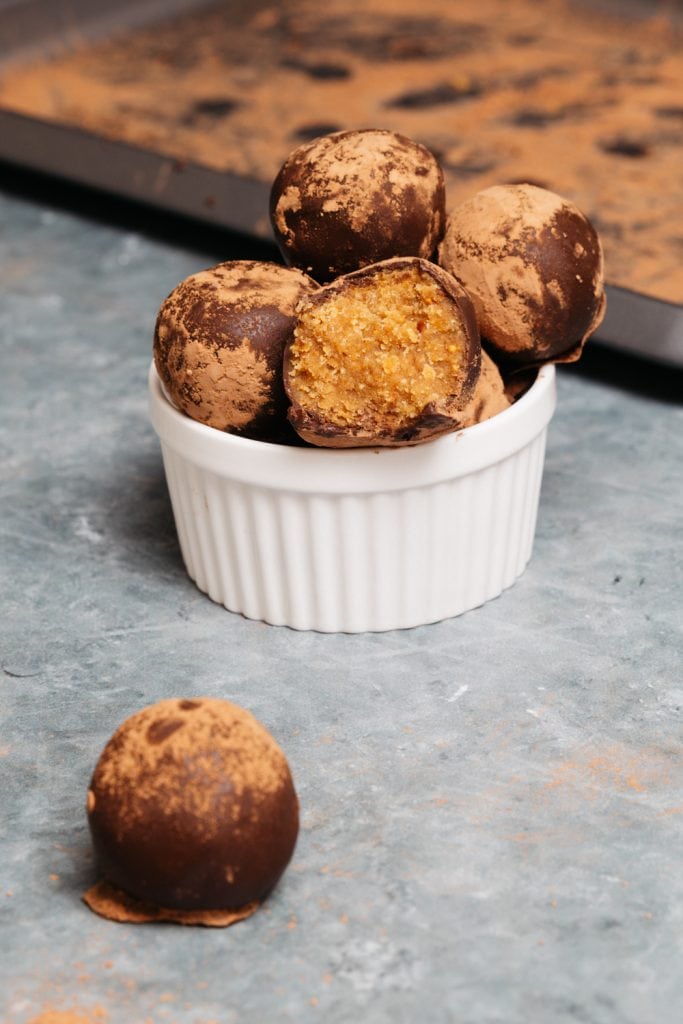 keto peanut butter balls in ceramic dish