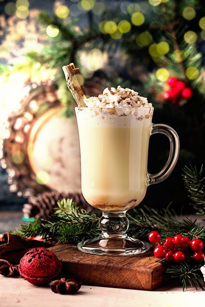 traditional winter eggnog cocktail-min