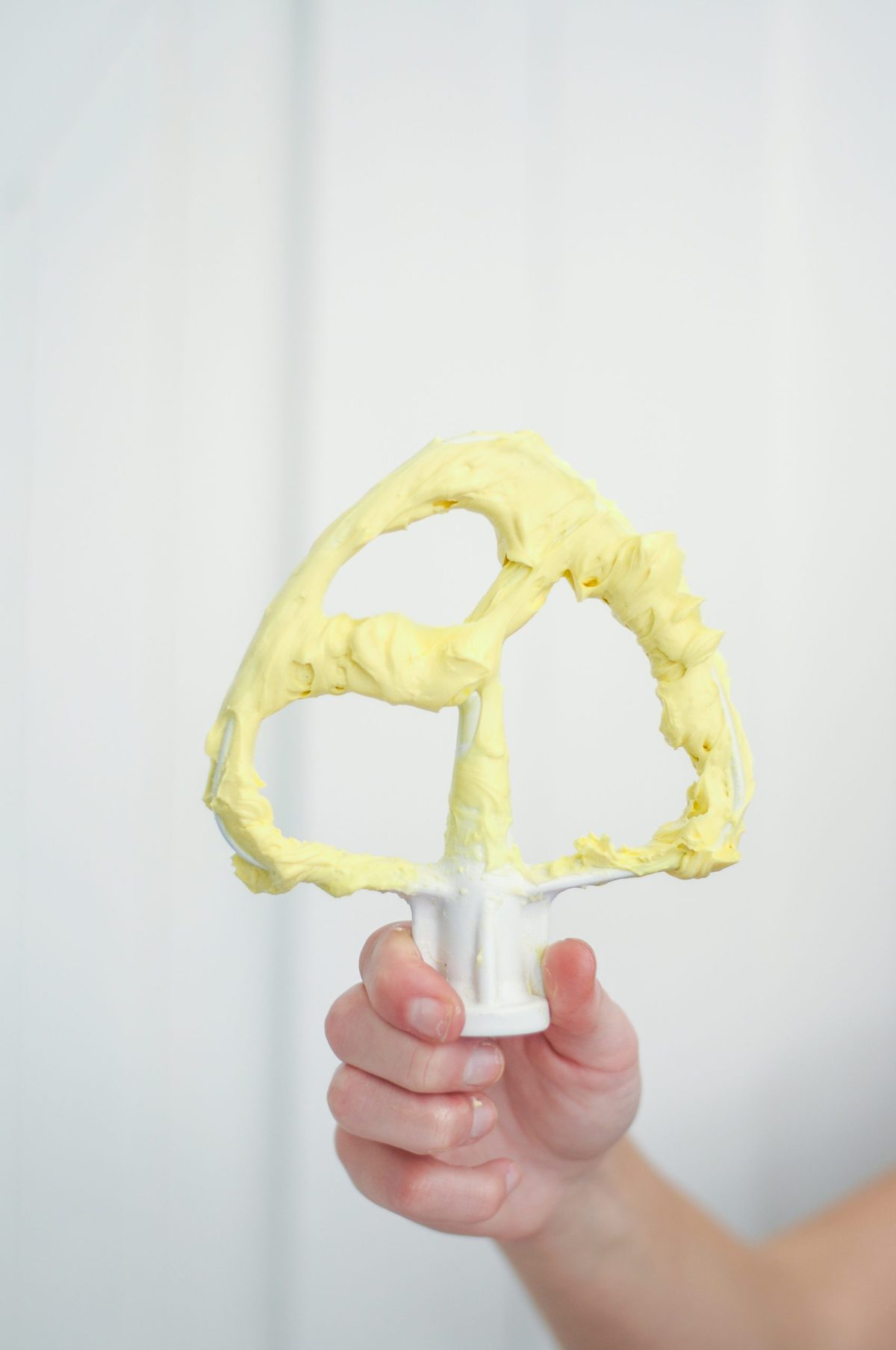 3 Minute Keto Frosting Recipe Vanilla & Chocolate Buttercream