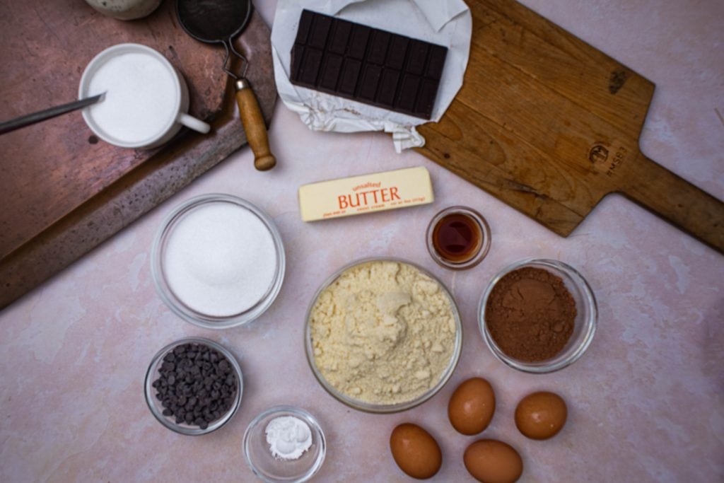 Keto chocolate muffins ingredients