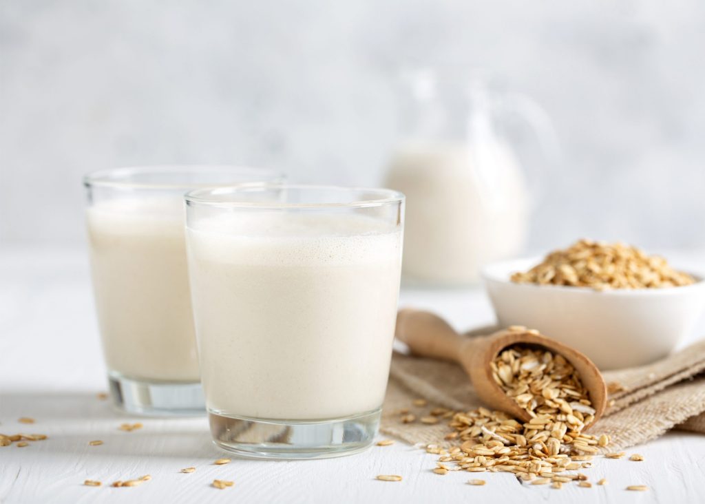 oat milk in glasses