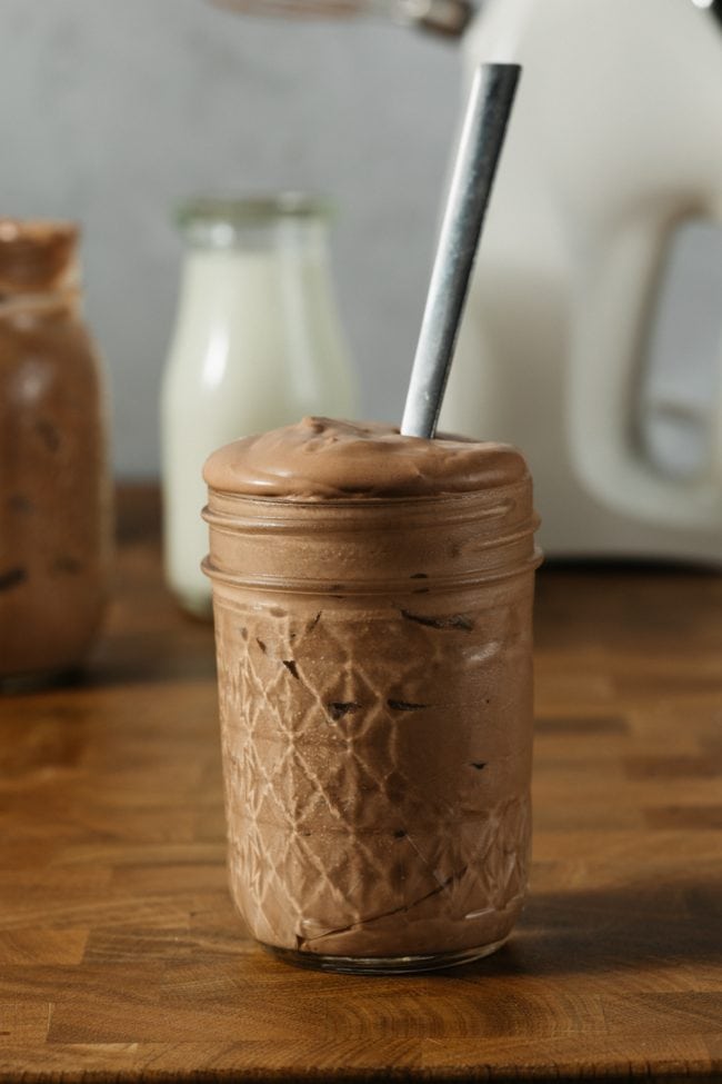 Chocolate Keto Frosty