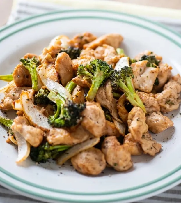 Keto Air Fryer Chicken & Broccoli