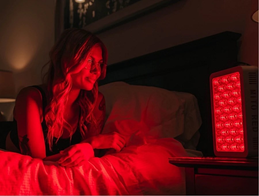 sleeping with red light