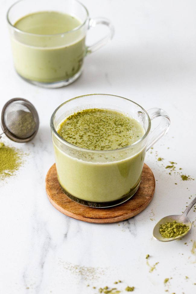 https://www.ketoconnect.net/wp-content/uploads/2022/08/matcha-latte-drink-min-650x975.jpg