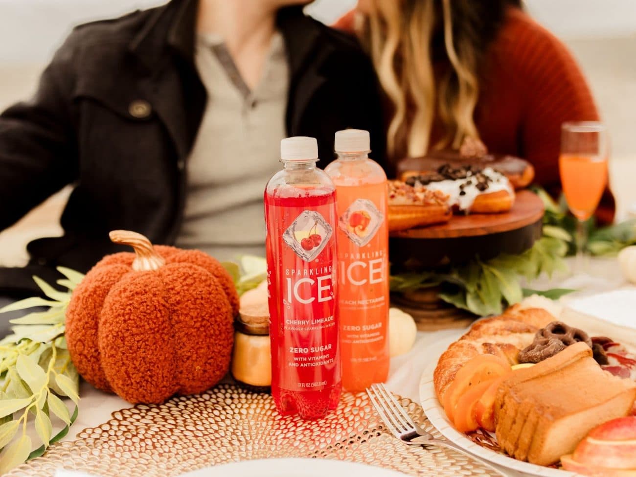 Is Ice Sparkling Water Keto? How Many Carbs? KetoConnect