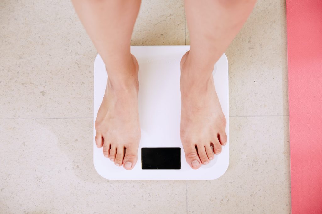 losing inches but not weight weighing