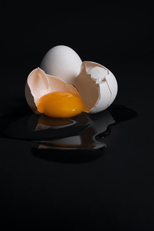 are eggs keto egg yolk